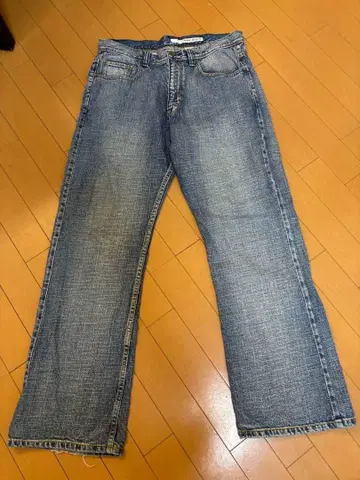 DKNY JEANS 32x30
