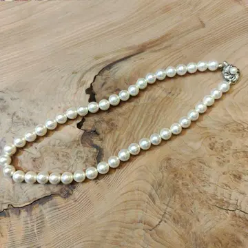 펄 목걸이