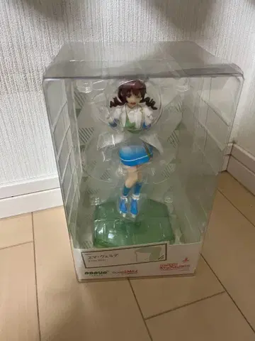 POPUPPARADE 에마 베르데