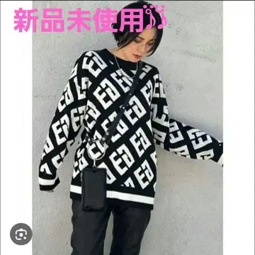 EGOIST 블랙 로고 니트 스웨터 F 사이즈