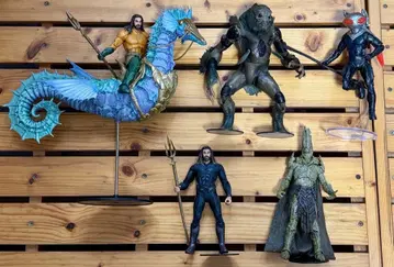 DC 멀티버스 맥팔렌 토이즈 아쿠아맨 외