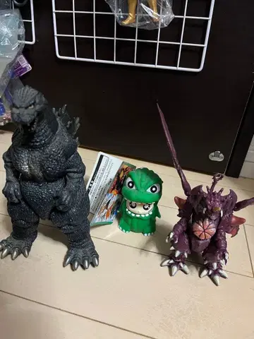 고질라 피규어 묶음 판매