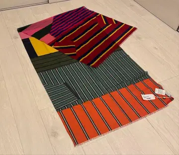 피에르 루이 마시아 ( Pierre Louis Mascia ) 스카프