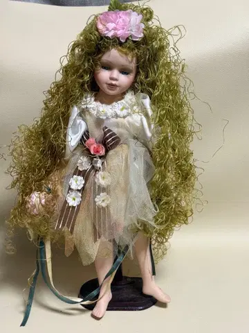 애슐리 벨 도자기 인형 요정 아만다 인형