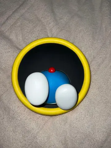 도라에몽 미래 백화점 한정판 벽걸이 통과하는 후프 안녕