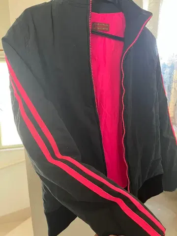 Shake Shake 셰이크셰이크 다운 Y2K