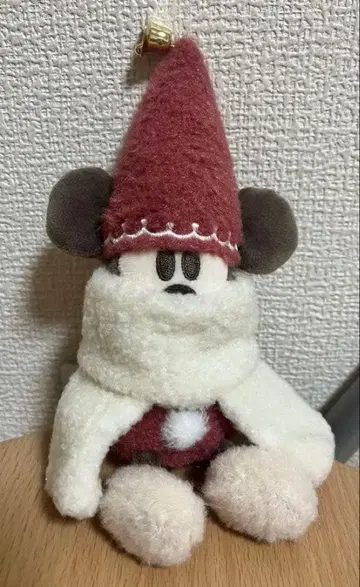 릴린린 인형 배지 디즈니 크리스마스 빨간색 새상품 2025