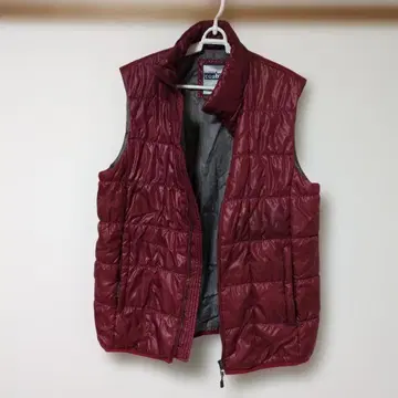 Gerry Cosby 버건디 다운 베스트 L 사이즈