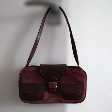 로미엘 버건디 가죽 숄더백