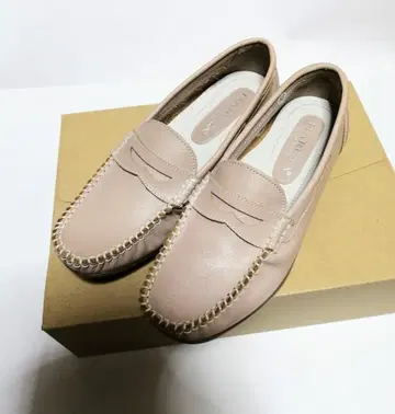 새상품 미사용 HARUTA 베이지 로퍼 23cm