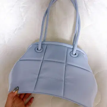 ADD CULUMN 라이트 블루 핸드백 숄더백