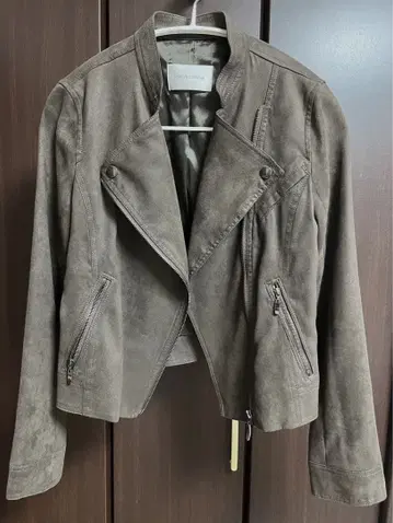 브라운 스웨이드 자켓