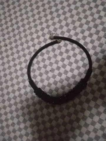 블랙 비즈 장식 초커