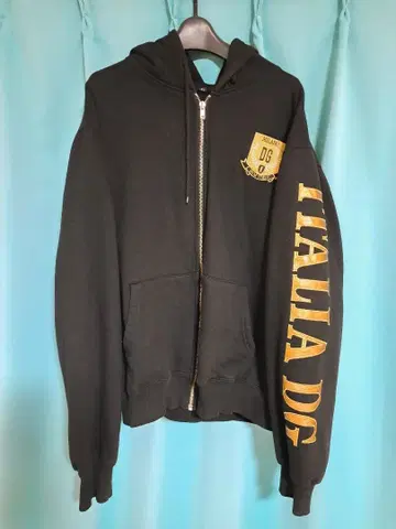 돌체앤가바나 상하의 세트