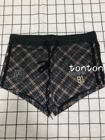 Badblood 91 체크 무늬 숏팬츠