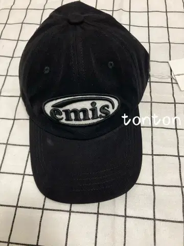 emis 블랙 캡