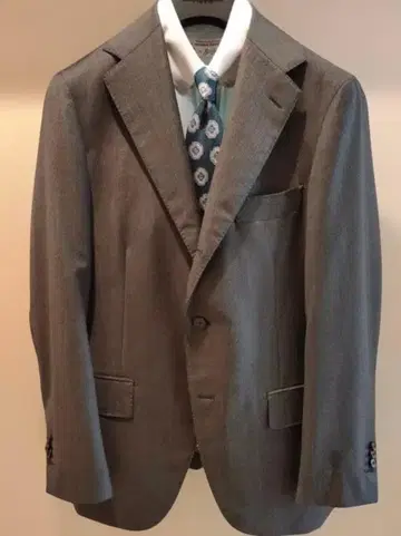 유니버설 랭귀지 이탈리아 CERRUTI 원단 수트 핸드메이드 사양 그레이