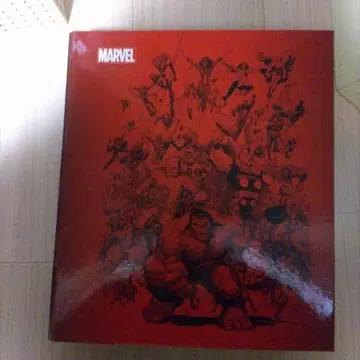 MARVEL 아트북 빨간색