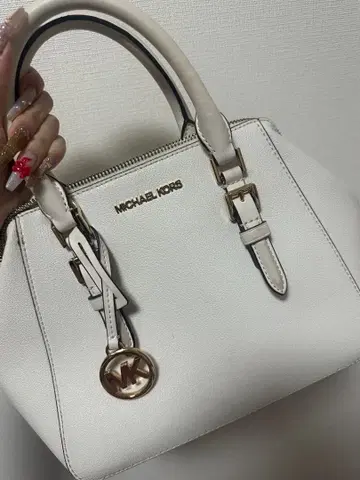 MICHAEL KORS 화이트 핸드백