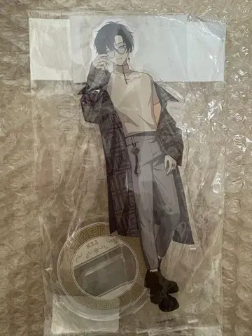 에이트리 18TRIP  아크릴 스탠드 라멘 박물관 라하쿠 콜라보