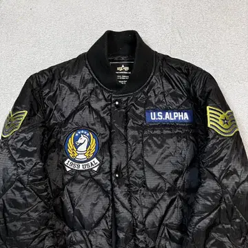 알파인더스트리 퀼팅 자켓 와펜