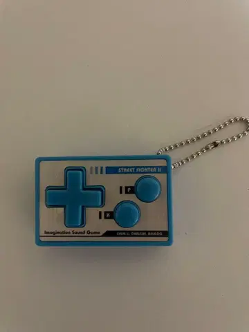망상 컨트롤러, 스트리트 파이터 II 키링