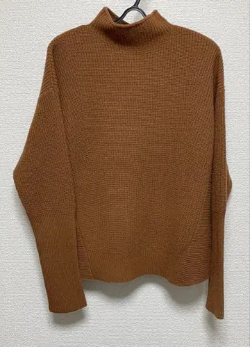 HUGO BOSS 캐시미어 니트