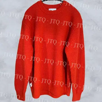 UNIQLO 오렌지 크루넥 스웨터