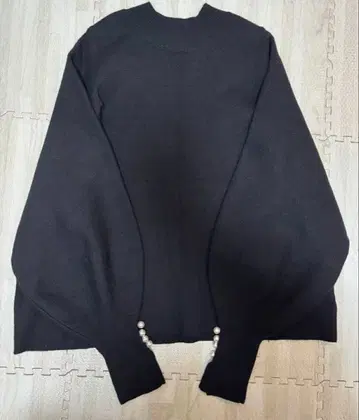 그레디 브릴리언트 니트 블랙 펄