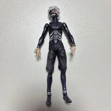 도쿄 구울 가동식 피규어 카네키 켄