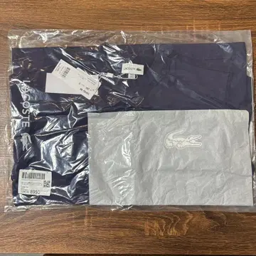 LACOSTE 백 프린트 T셔츠 M 사이즈 ZSV3