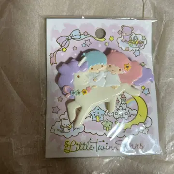 키키라라 브로치