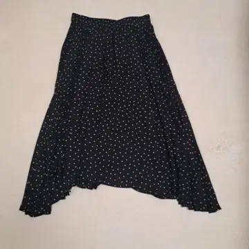 KUMIKYOKU 쿠미쿄쿠 도트 조젯 플리츠 스커트 사이즈 2