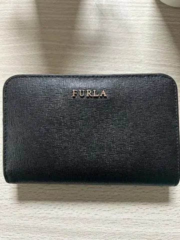 FURLA 블랙 이단 접이식 지갑
