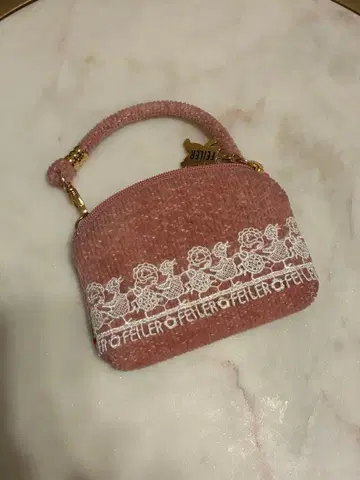 페이러 하이디 긴자와 레이스 사이드 파우치