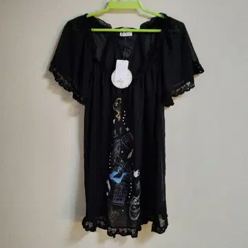 Disney 앨리스 인 원더랜드 튜닉 M 사이즈 블랙