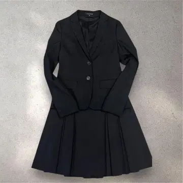 새상품급 띠어리 수트 셋업 블랙 자켓 스커트 사이즈 4