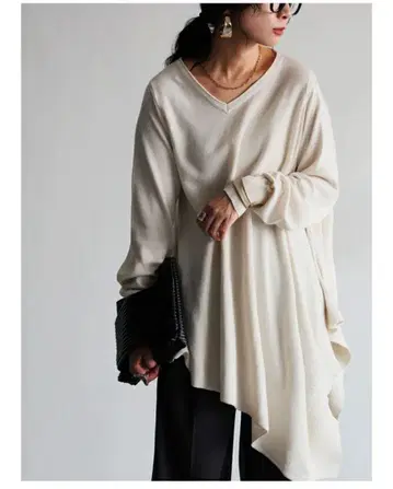 안티카 비대칭 니트