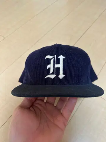 레어 HUF 네이비 코듀로이 야구 모자 스케이트보드