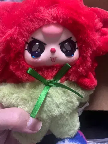 꽃 모양 봉제 인형 베이비 쓰리 울먹이는 눈