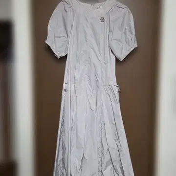 그레이 반팔 원피스 40 사이즈 비쥬 포함