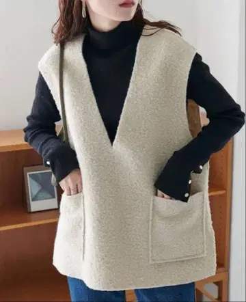 새상품급*디스코트*페이크 울 베스트