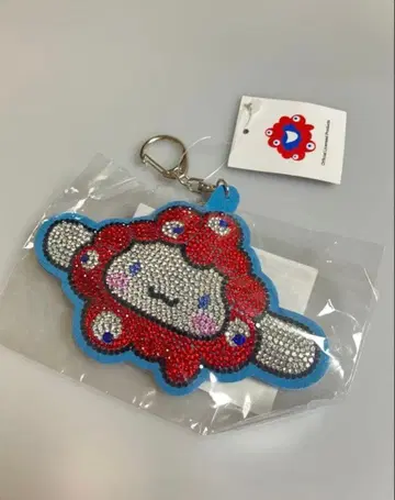 [ 미사용 새상품 ] 미야쿠미야쿠 산리오 키라키라 가죽 키링 시나몬 롤