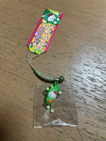 지역 한정 키티 키링 매듭 와사비 SANRIO 헬로키티