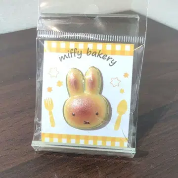 미피 베이커리 앙팡 핀 배지