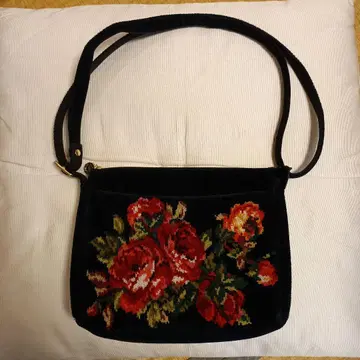 FEILER 플라워 자수 숄더백