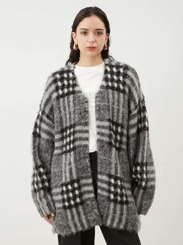 Mila Owen 그레이 계열 체크 니트 가디건