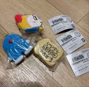 도라에몽 캡슐 토이 3개 세트
