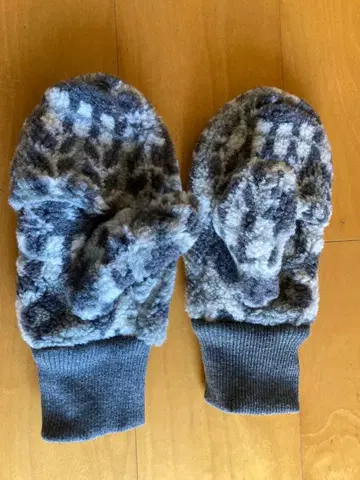 HELLY HANSEN 체크 무늬 플리스 미튼