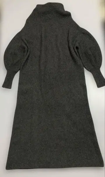 아나이 라쿤 터틀넥 울 롱 니트 원피스